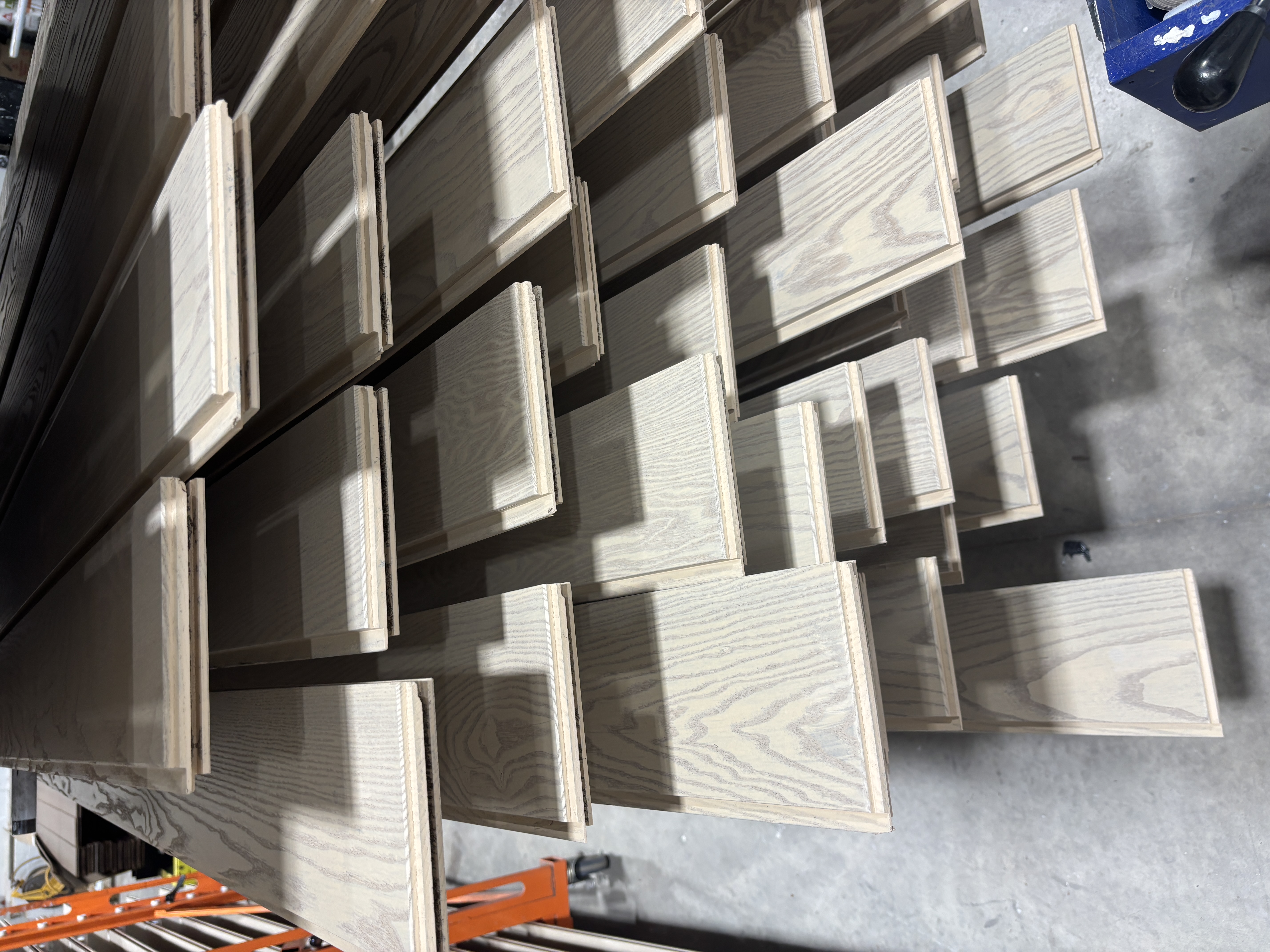 Prefinished vs. Field-Finished Wood Siding: Which Performs Better and Why