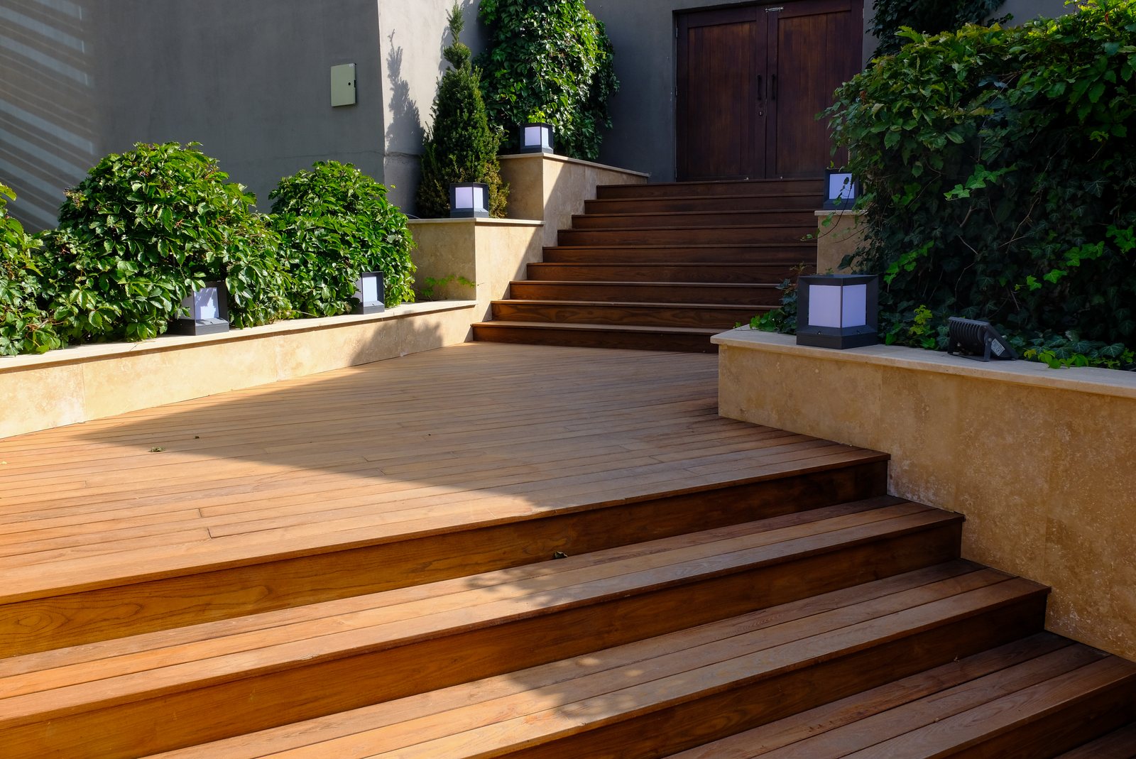 Thermally modified ash steps running between planters