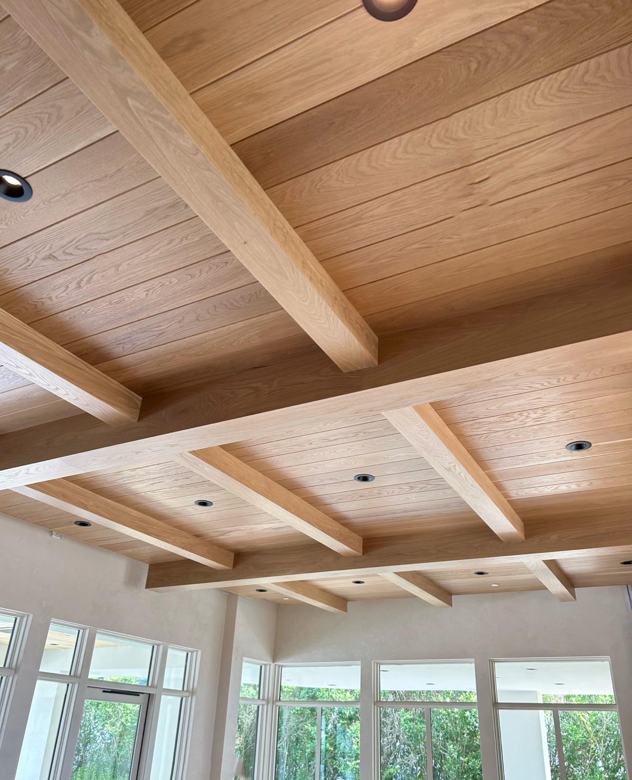 Sizing and Hanging Custom Box Beams in Massive Lengths for Exposed Ceilings