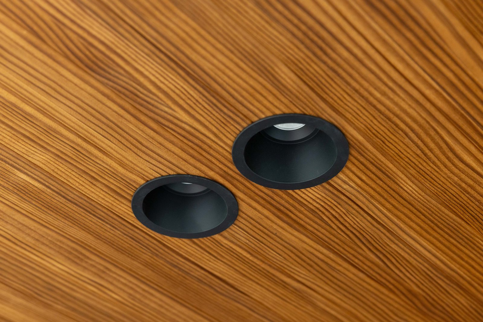 Modified ceiling detail showing the board edges